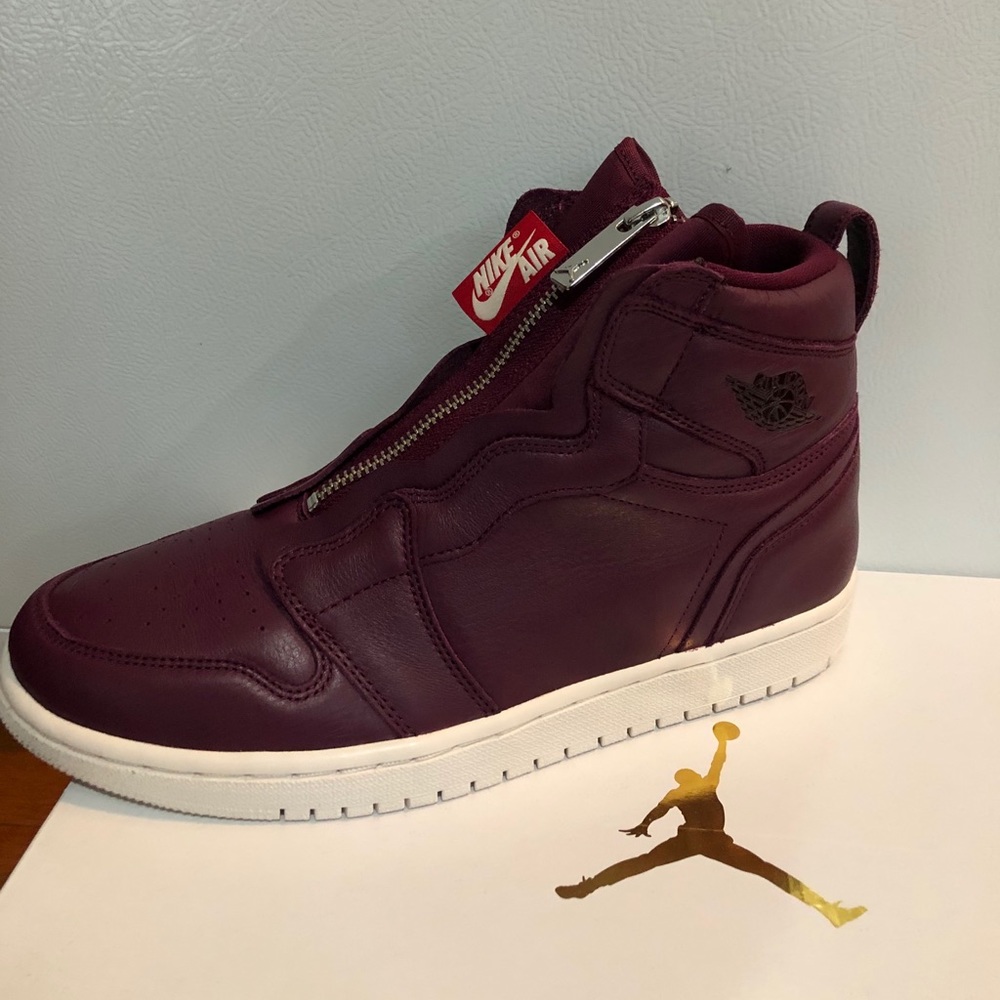 BNIB Women’s Nike Air Jordan 1 Hi Zip